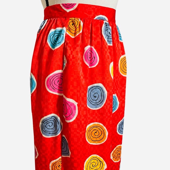 Laura & Jane Vintage  Colorful Swirl Patterned Women's Skirt - Picture 3 of 3